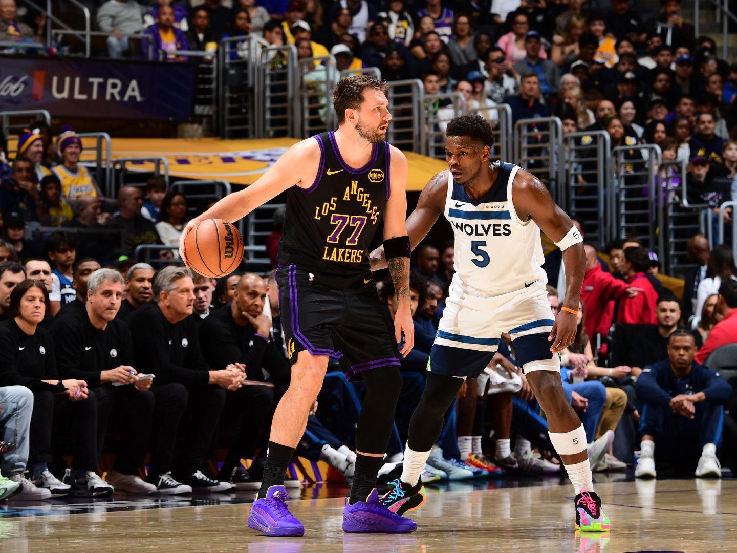 湖人1日内3喜临门!詹姆斯不用着急复出,但东契奇想争冠真需要他